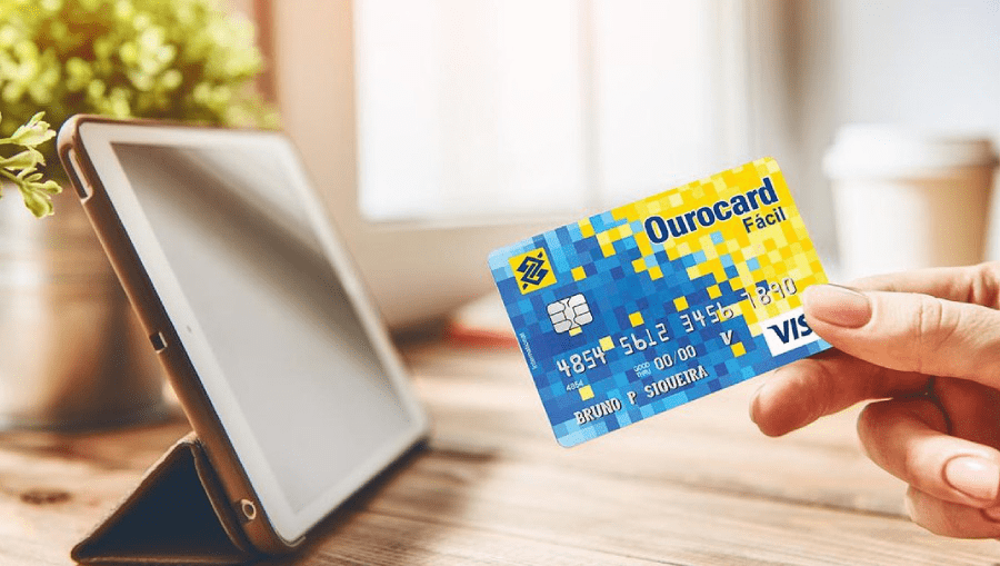 Cartões de crédito Ourocard: Conheça as melhores opções com baixo custo e benefícios únicos